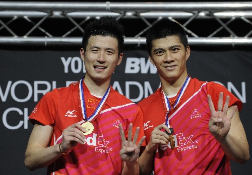 尤其是在压 尤其是在压