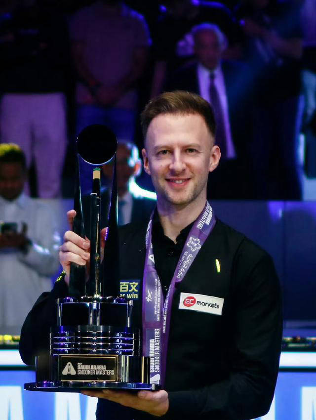 也反映了球 也反映了球