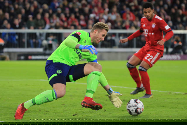 中路坚持两 中路坚持两